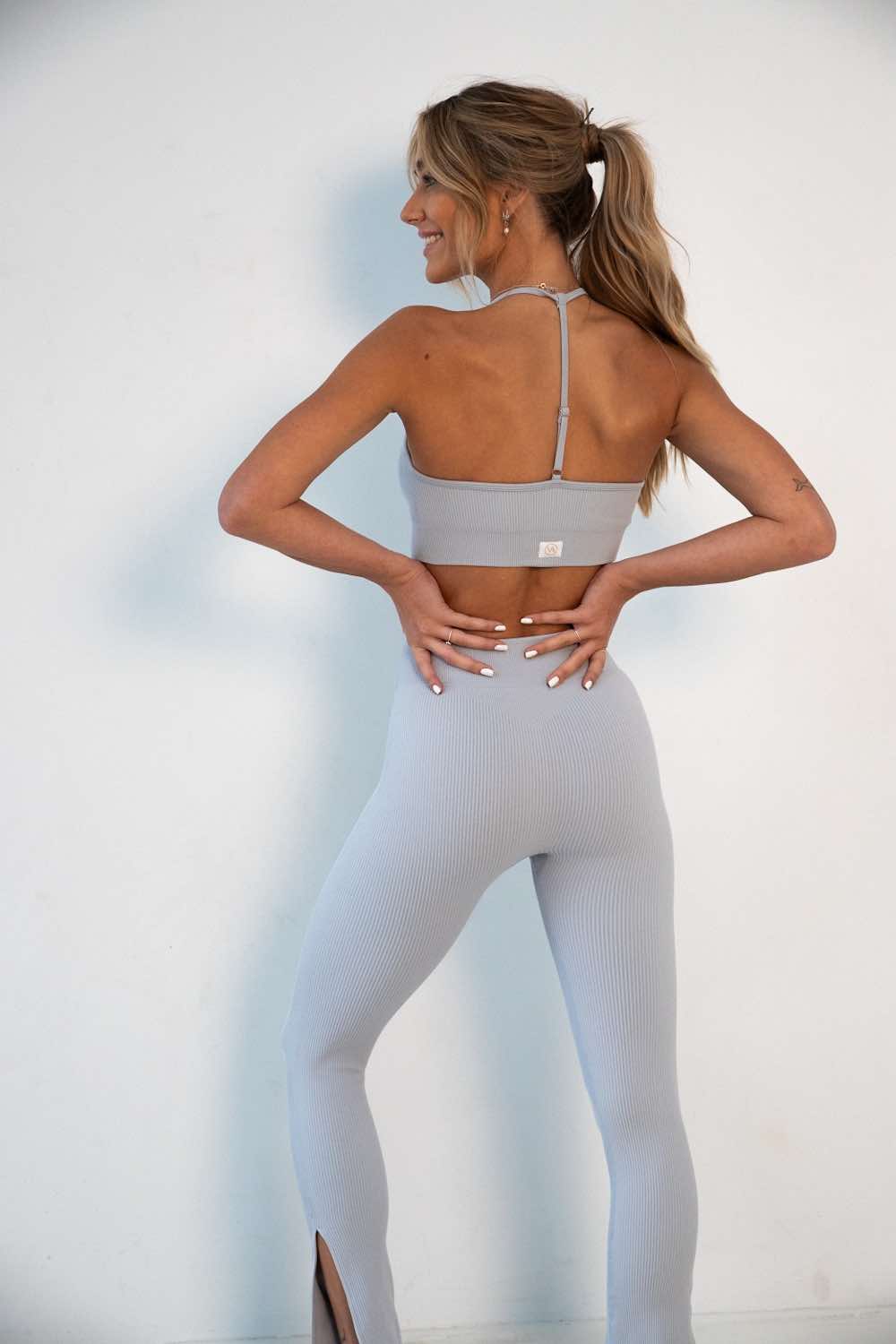 Seamless Ribbed Split Flare Legging